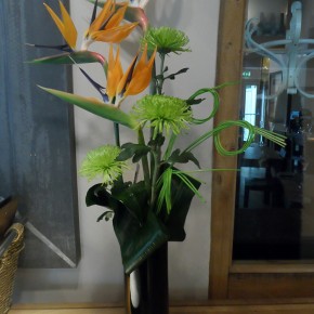 floral arrangements for your business
