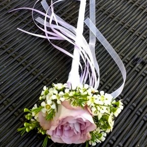 blush buttonhole
