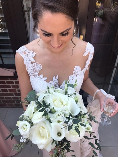 white wedding bouquet